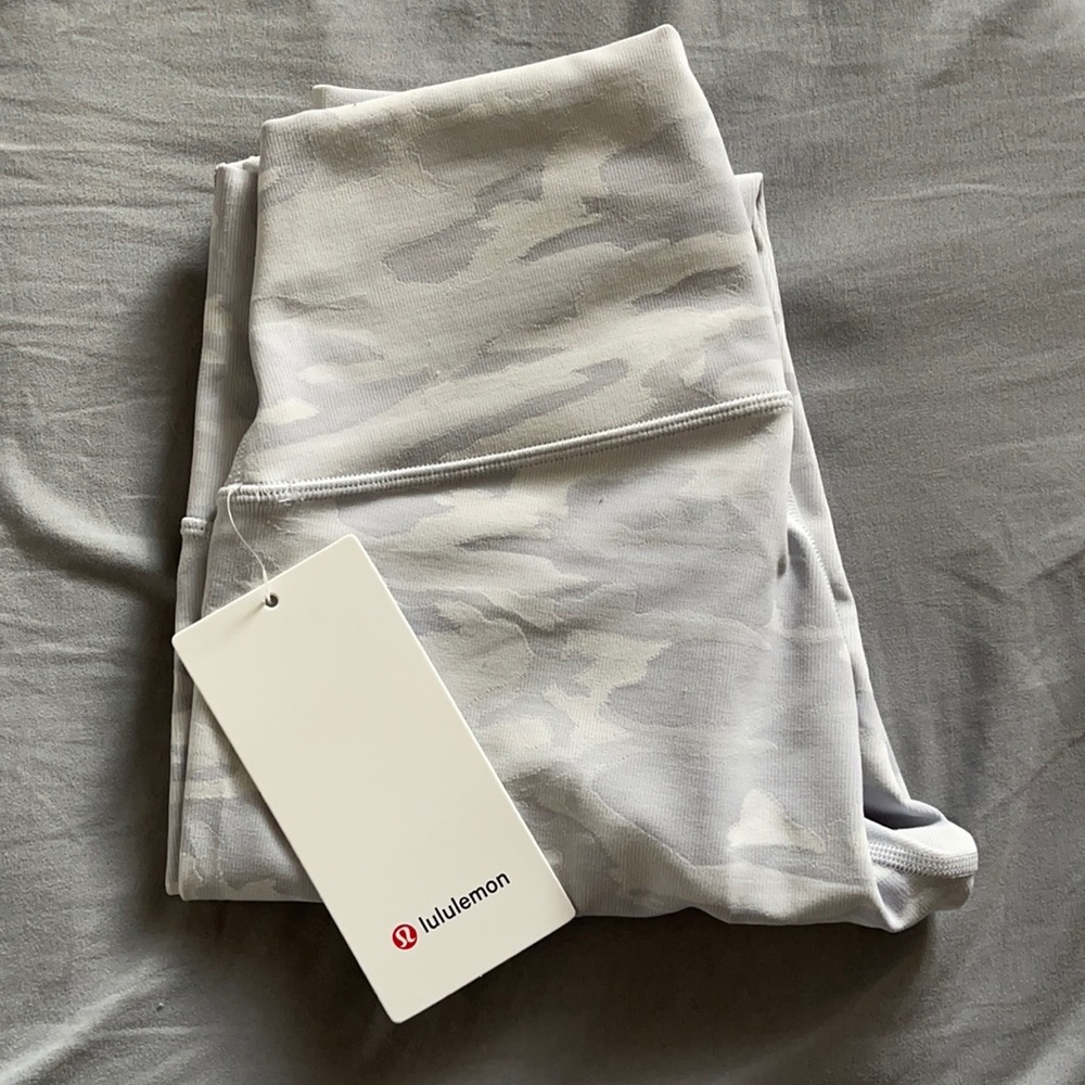 Lululemon light grey/white camo leggings